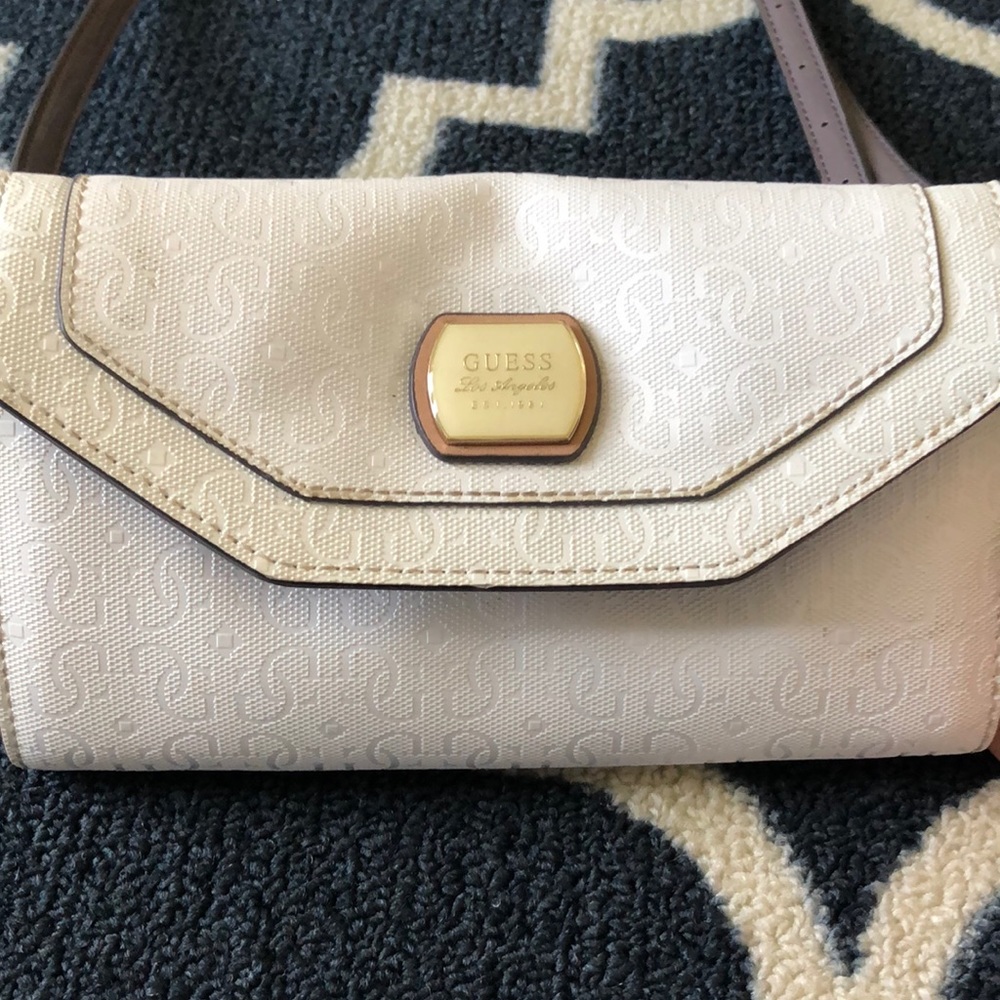 White guess clutch with strap